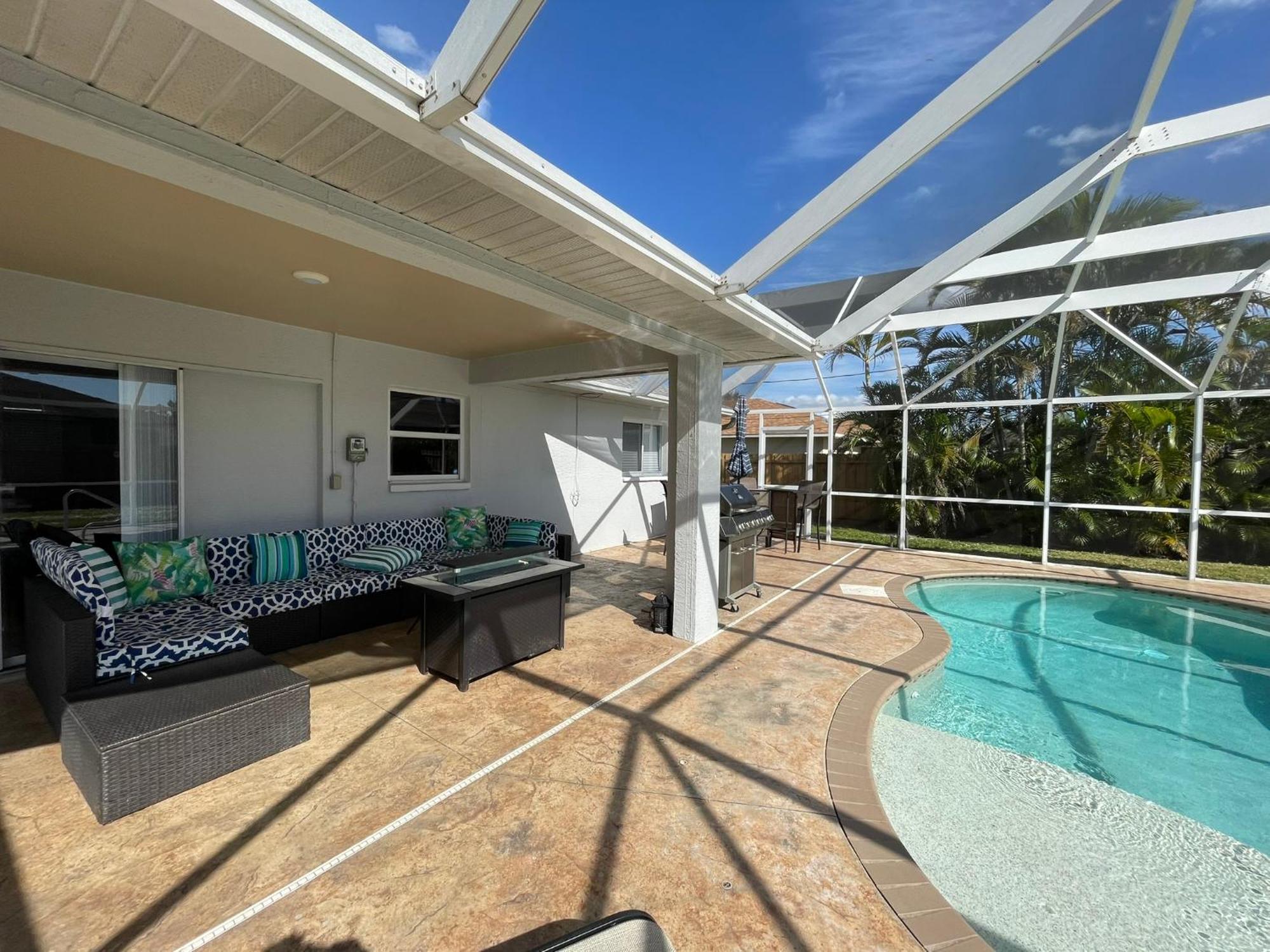 Beautiful Pool Home With Sleeping For 8 For Lovelypeople Cape Coral Kültér fotó