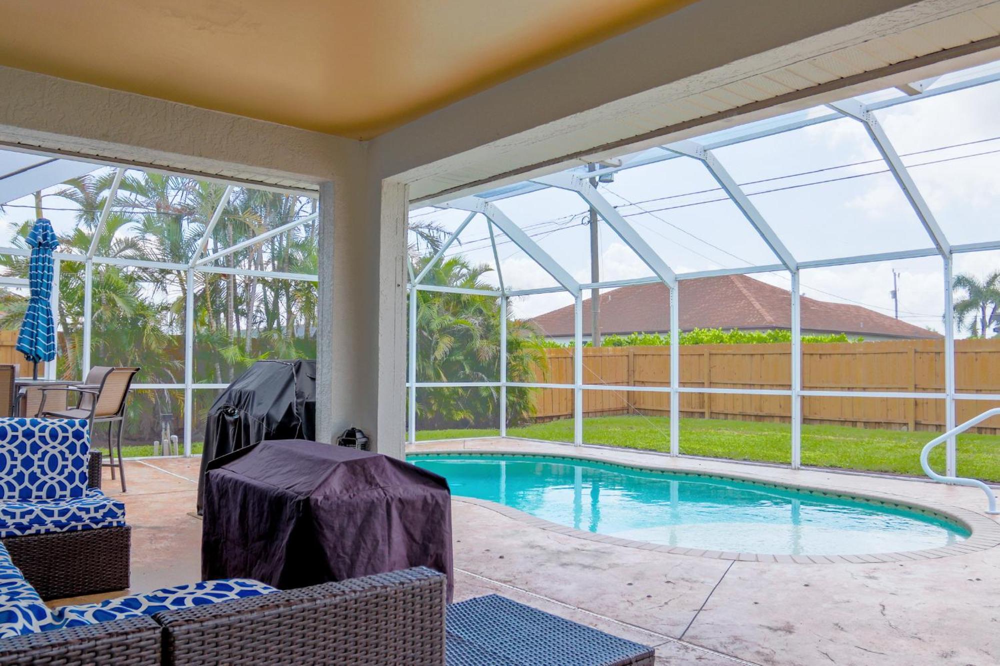 Beautiful Pool Home With Sleeping For 8 For Lovelypeople Cape Coral Kültér fotó