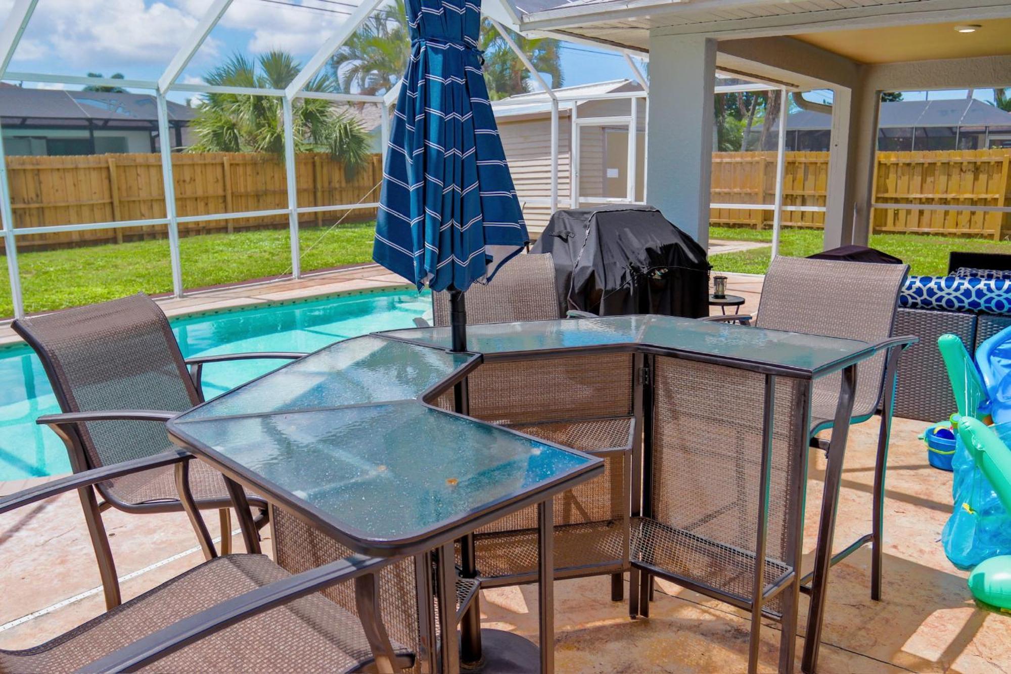 Beautiful Pool Home With Sleeping For 8 For Lovelypeople Cape Coral Kültér fotó